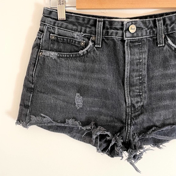 Reformation Black High Rise Jean Short Size 28 - Picture 6 of 12